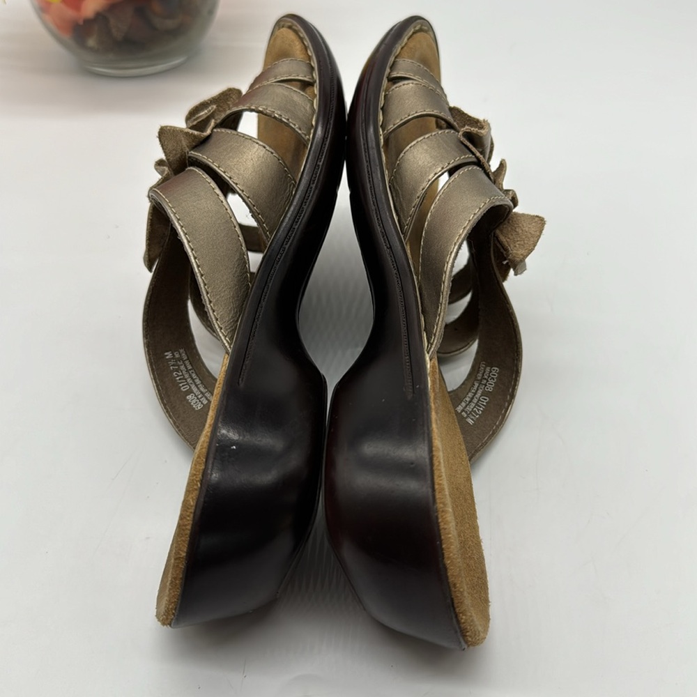 Clarks Bendables Bold Floral Sandals Size 7.5 MCS6344C - Picture 4 of 7